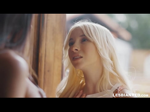 ❤️ D'Meedche kënnt e puer Méint méi spéit heem a schléisst op d'Stiefmamm hir Muschi iessen ❤ Just Porno op Porno lb.pornochaturbate.ru ❌️❤